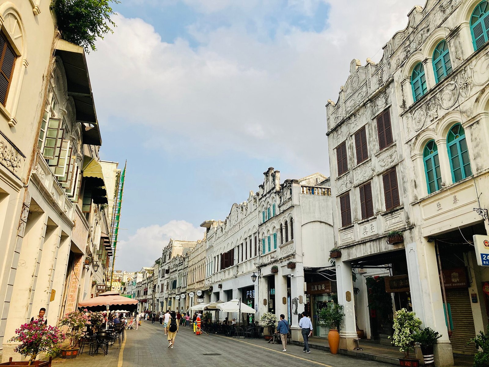 Arcaded shophouses along a street in Haikou’s old town