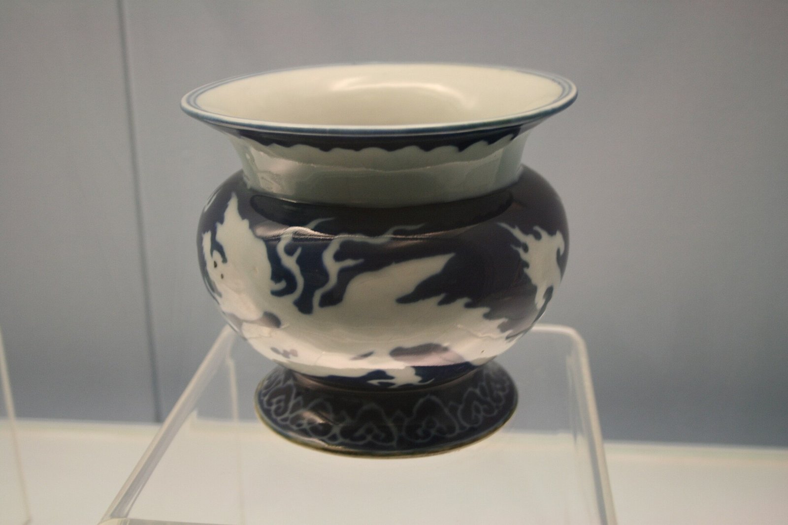 A Ming dynasty blue-and-white porcelain bowl from Jingdezhen, Xuande reign, painted with floral scrolls