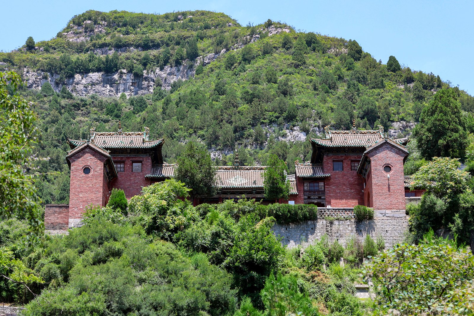 Upper Qinglian Temple at Zezhou
