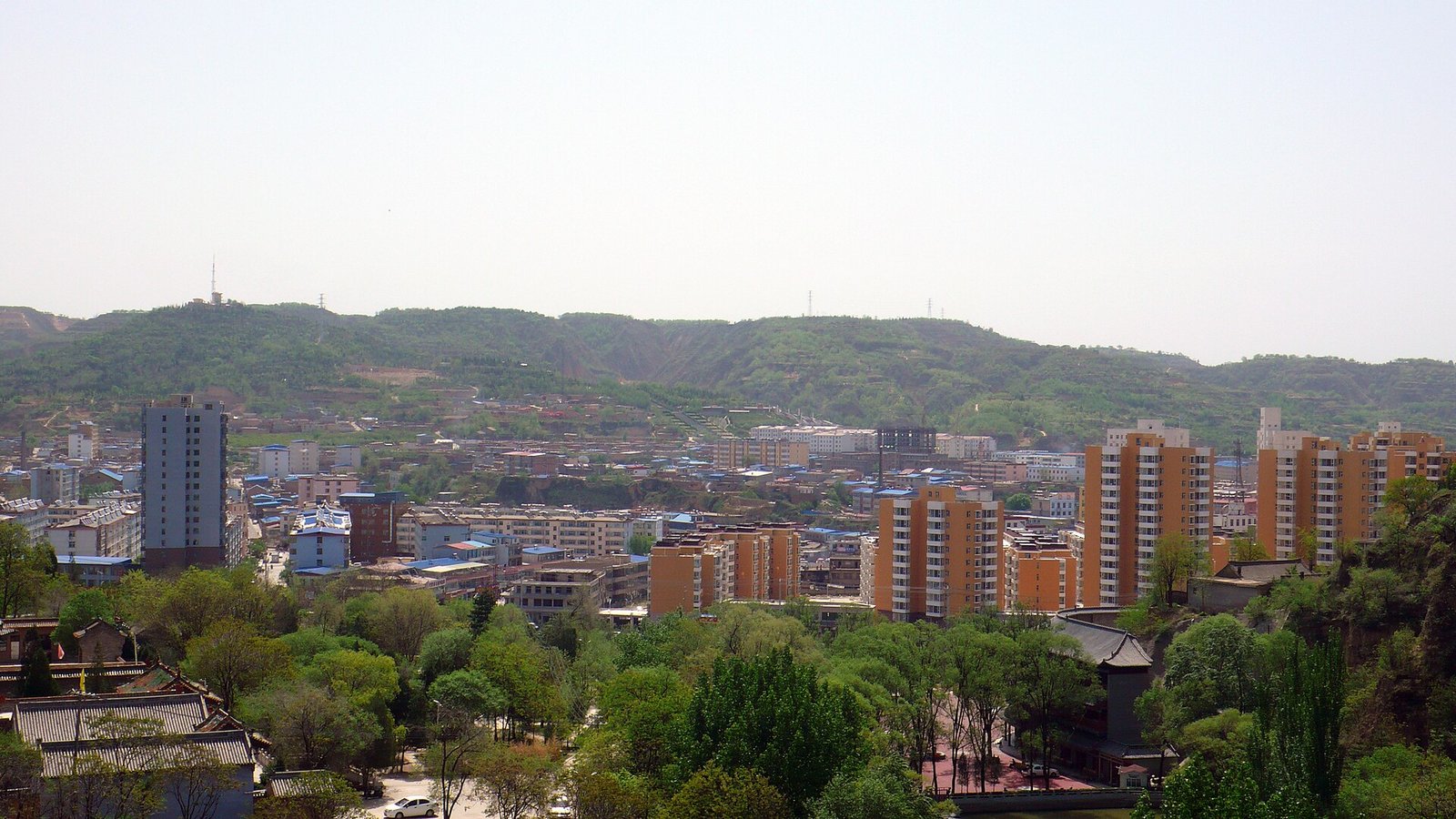 The valley below Fenghuang Hill at Xi County